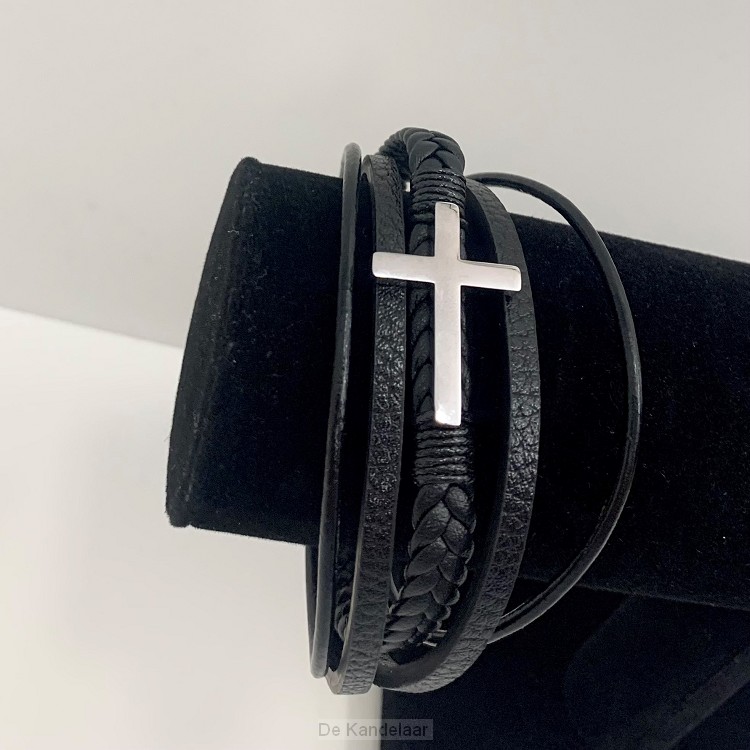 Leren armband zilver kruis 21cm